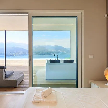 Lägenhet Skylake Penthouse By Impero House Stresa