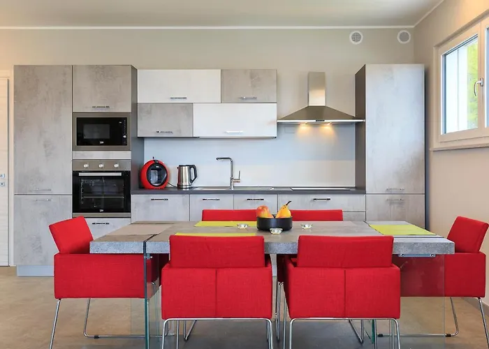 Apartment Skylake Penthouse By Impero House