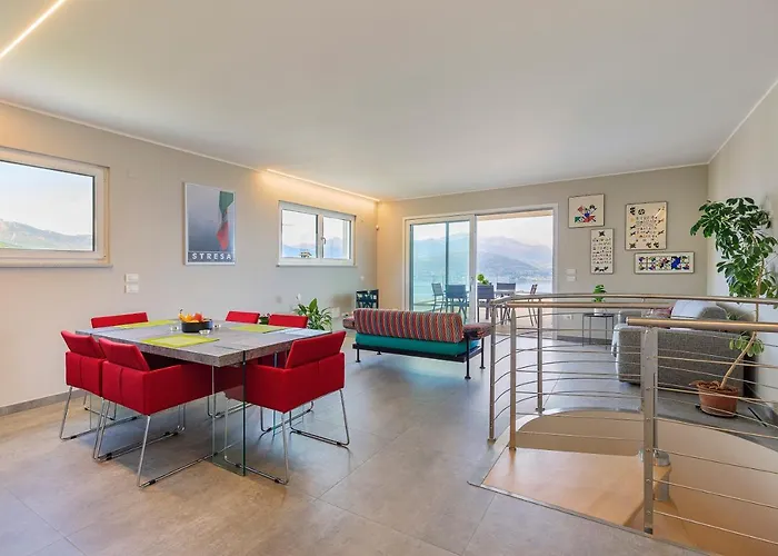 Skylake Penthouse By Impero House * 스트레사